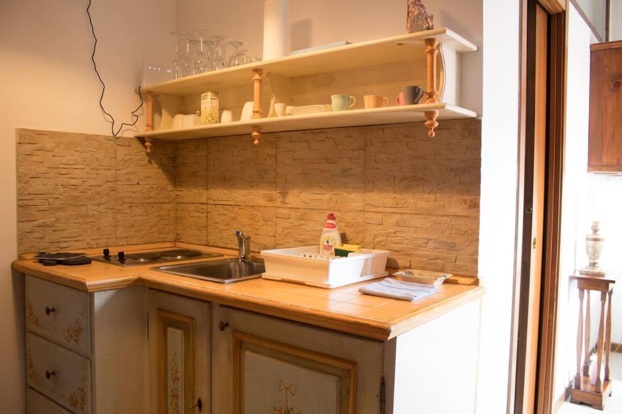 8 Small And Cozy Suite ทิมิชัวรา ภายนอก รูปภาพ